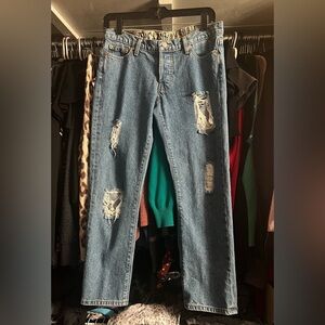 The laundry room cropped distressed jeans